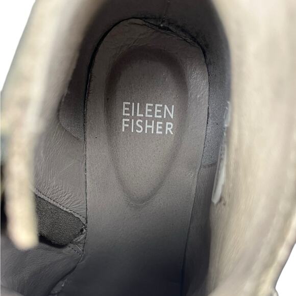 NWOB EILEEN FISHER Gray Suede Wedge‎ Wrap & Belt Detail Women's Size 8 - Picture 7 of 8